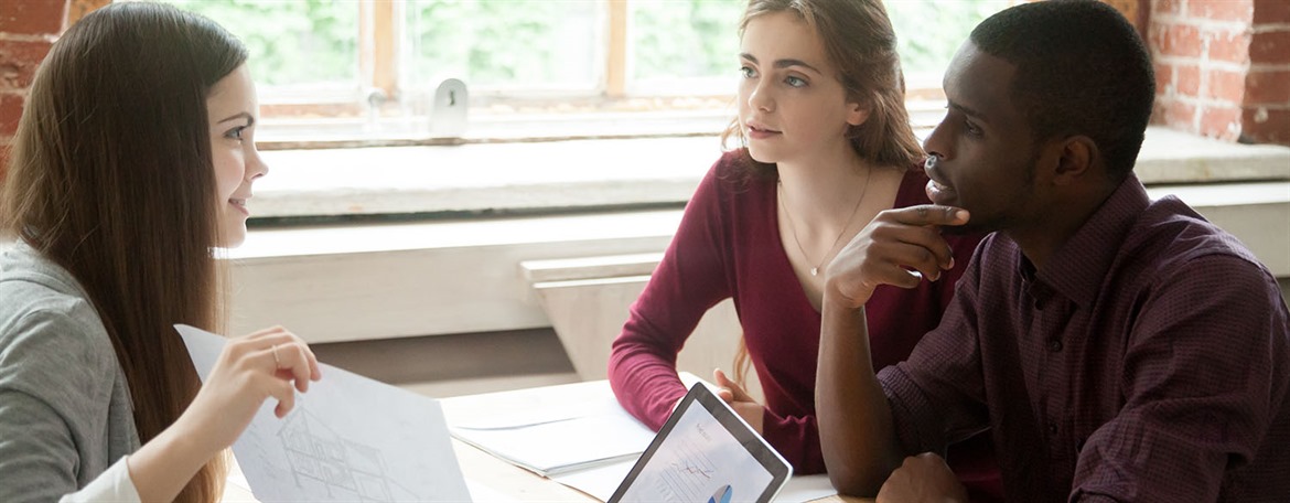 The Secret to Winning Over Prospects image
